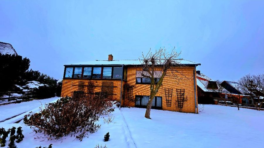 Großzügiges EFH mit großem Grundstück in Schwülper OT Rothemühle, 38179 Schwülper, Haus